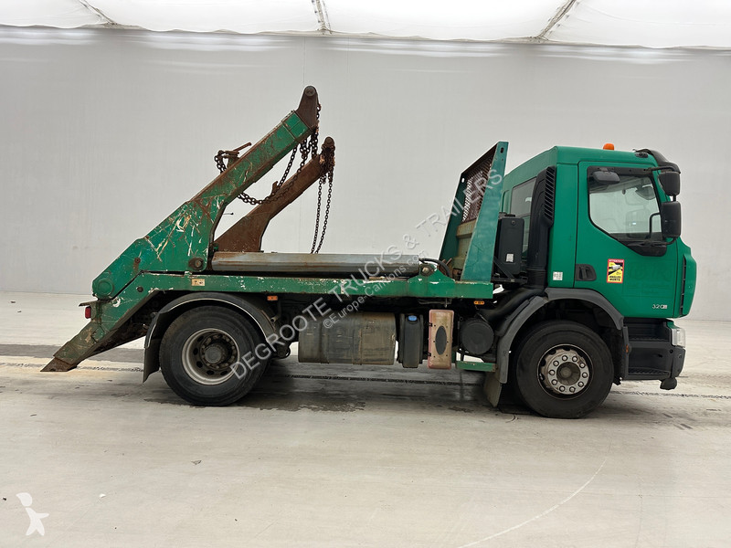 شاحنة Renault 320 DXi