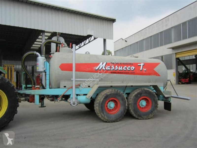 شاحنة John Deere 6900 - BOTTE CROSETTO 2 ASSI