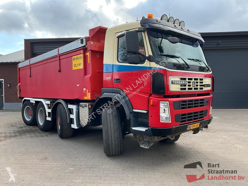 Lastbil Terberg FM2000-T 8x8 Euro 5 met 22,1m3...
