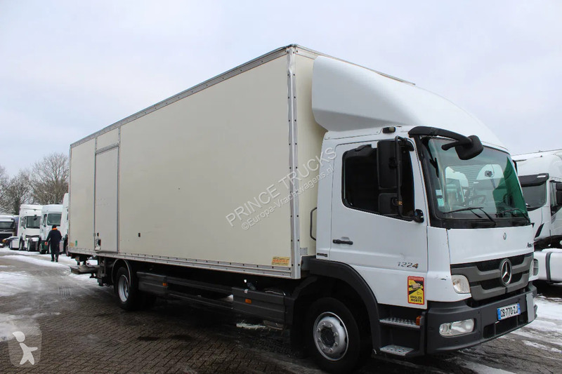 شاحنة Mercedes 1224 * EURO5 * 4X2 *
