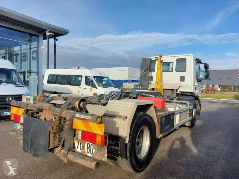 شاحنة Iveco