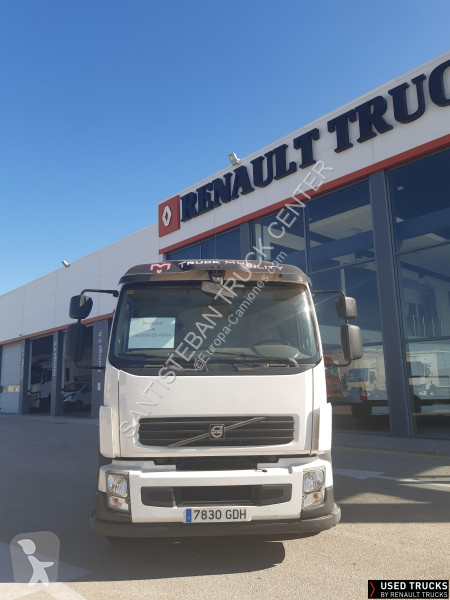 شاحنة Volvo