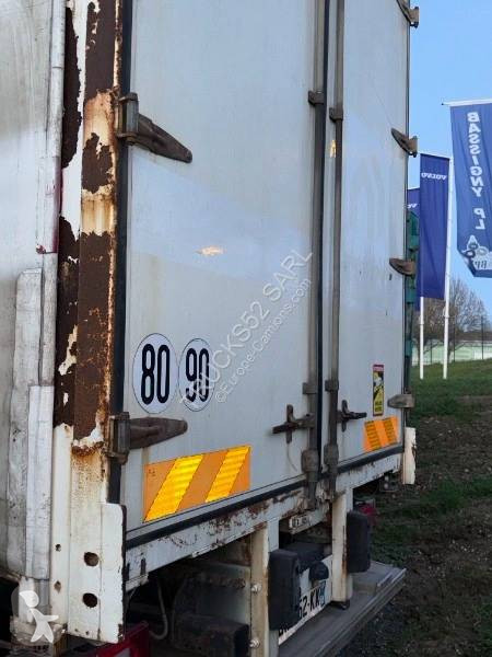 شاحنة Volvo