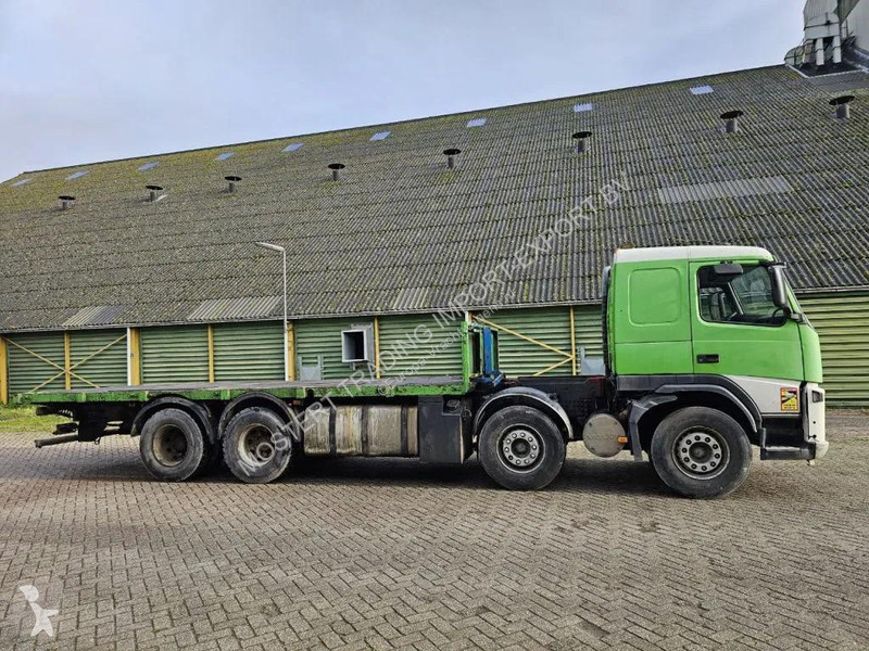 شاحنة Volvo 12480 Volvo 12.480 8x4 2005 – 480...