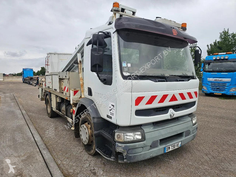 شاحنة Renault V.I. Renault VI Truck Mounted...
