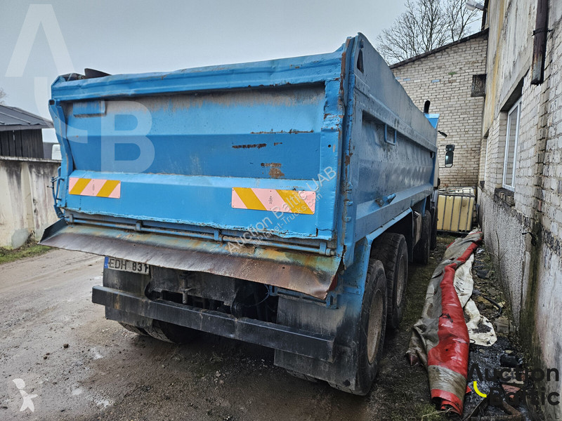 شاحنة Scania LB