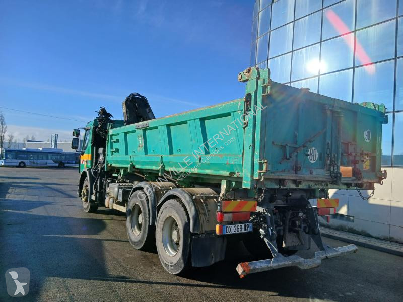 شاحنة Renault 370 DXI