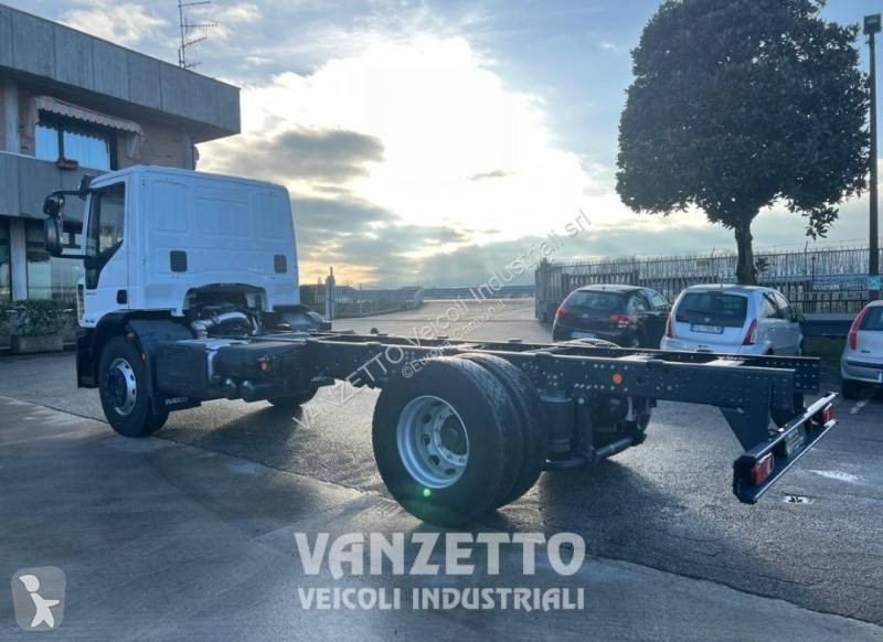 شاحنة Iveco