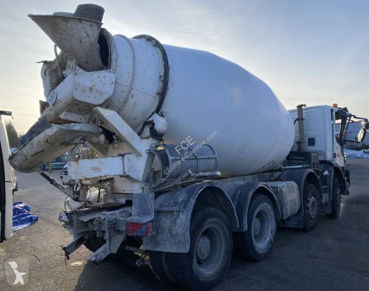 شاحنة Iveco
