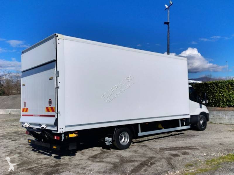 شاحنة Iveco