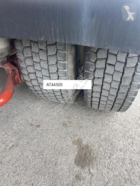 شاحنة Iveco EUROTECH CURSOR 260 PIENSO