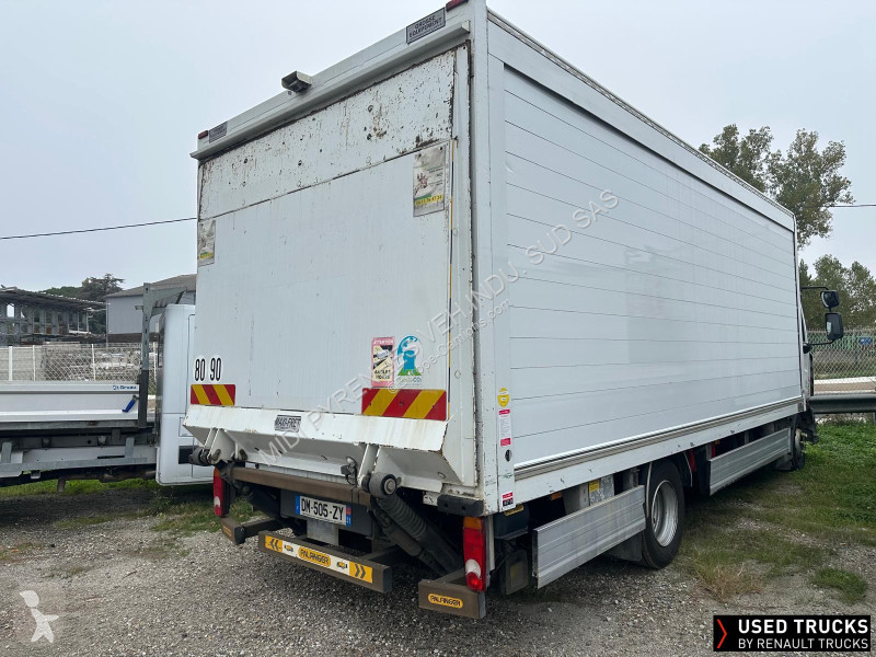 شاحنة Renault D Cab 2.1