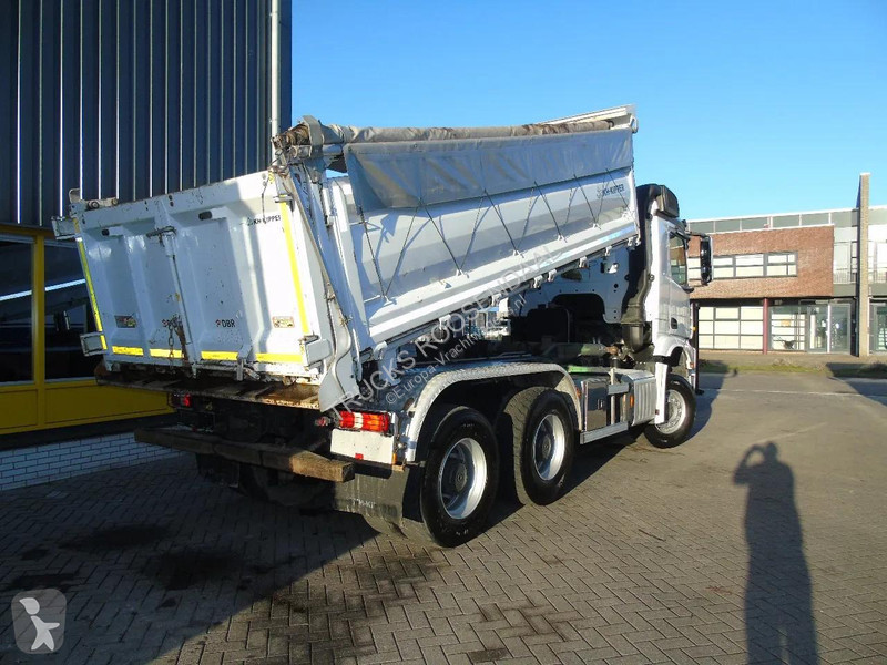 Camion Mercedes 3348 + TRI TIPPER + 6X4 + EURO 6