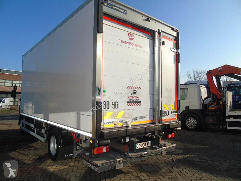 شاحنة Volvo 14.210 + ATP/FRC + CARRIER + LIFT +...