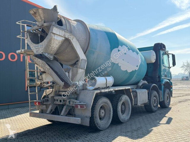 Camion Mercedes AROCS 3742 8x4 Betonmischer...