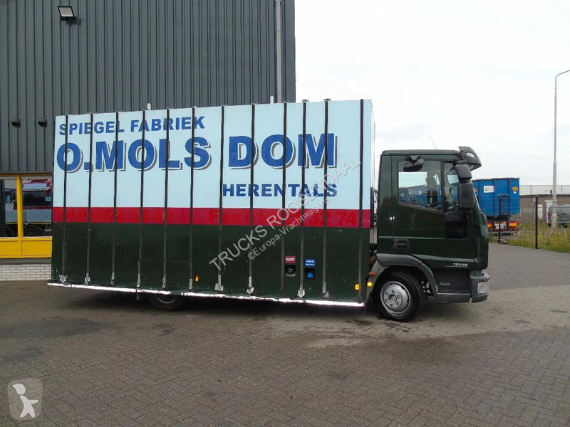 Camion Iveco 75 E 180 GLASWAGEN