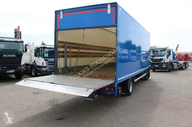 Camion Iveco 120E21 + LIFT + EURO 6 + 2 PIECES...