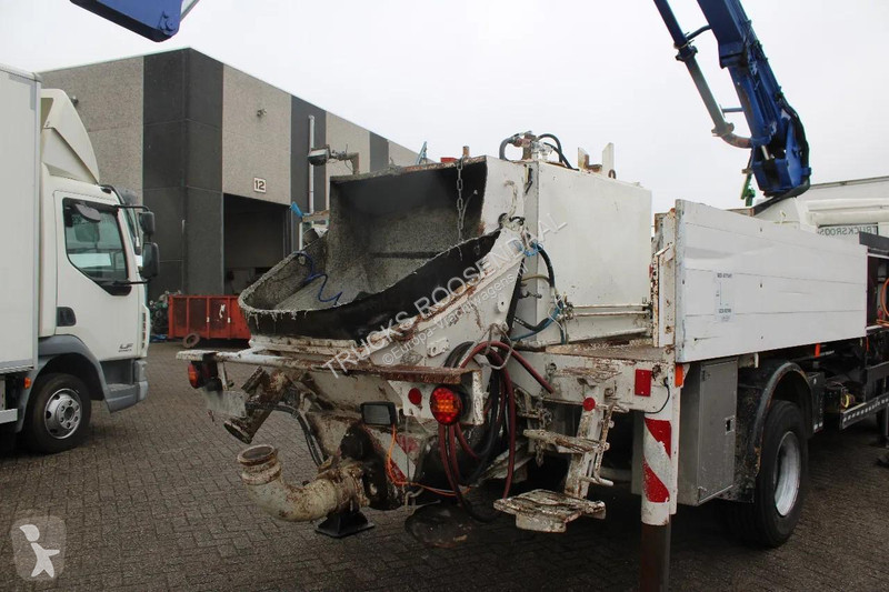 شاحنة Mercedes 1320 + 15 meter pomp concrete +...