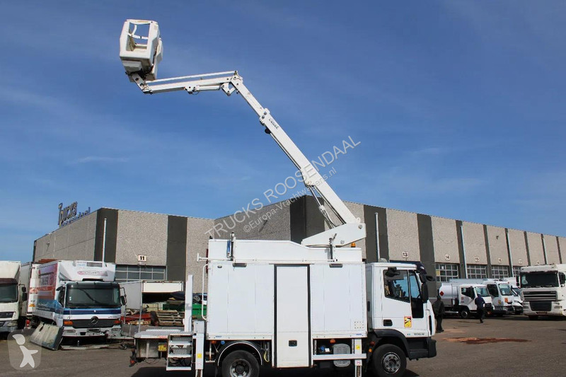 شاحنة Iveco 120EL18 + COMET 14 METER + EURO 5