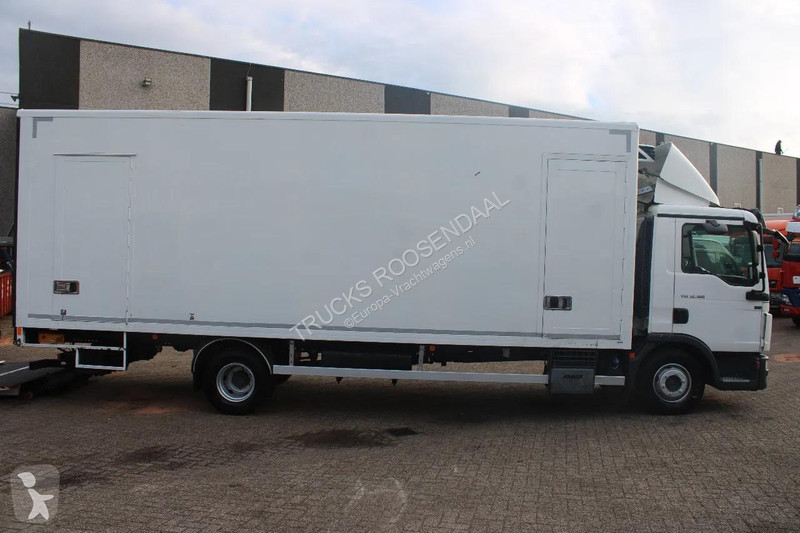 شاحنة MAN reserved 12.180 + EURO 6 + 12T