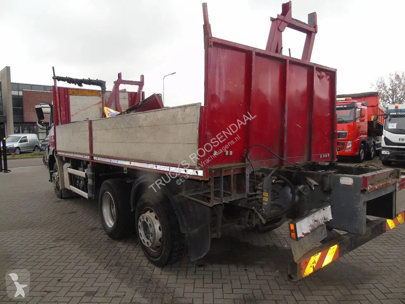 شاحنة Mercedes 2633 + 6x2 + euro 5 + manual