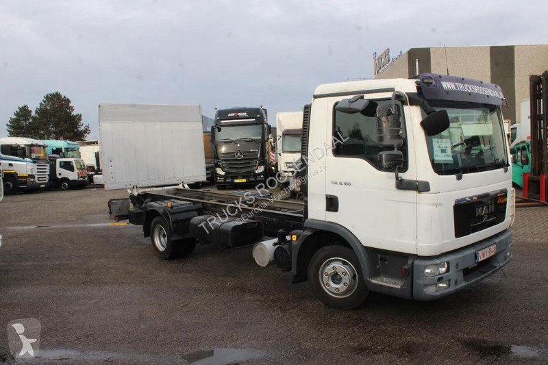 شاحنة MAN 8.180 + Euro 5 + Dhollandia LIFT