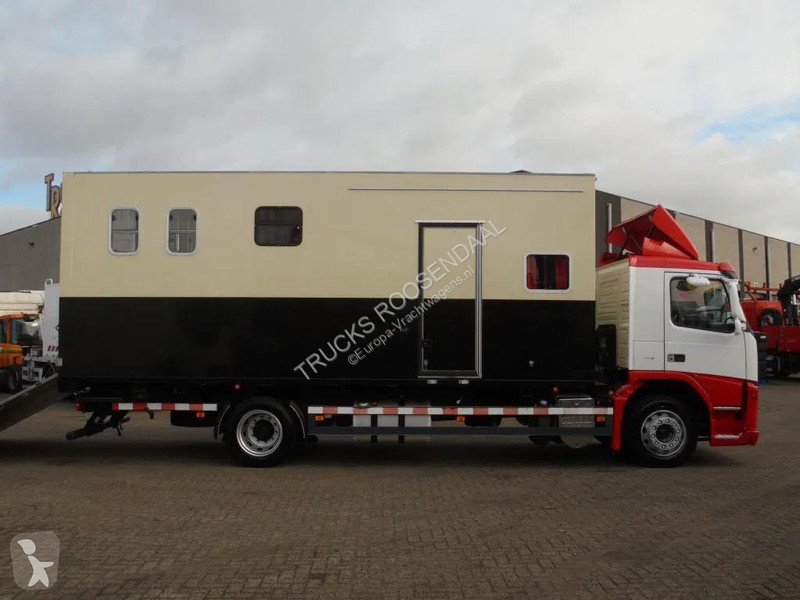 شاحنة Volvo 9.310 + Euro 5 + Manual + Horse...