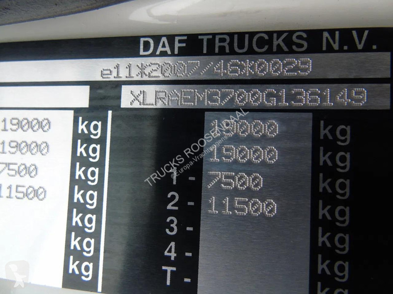 شاحنة DAF 290 + CARRIER + LOADLIFT