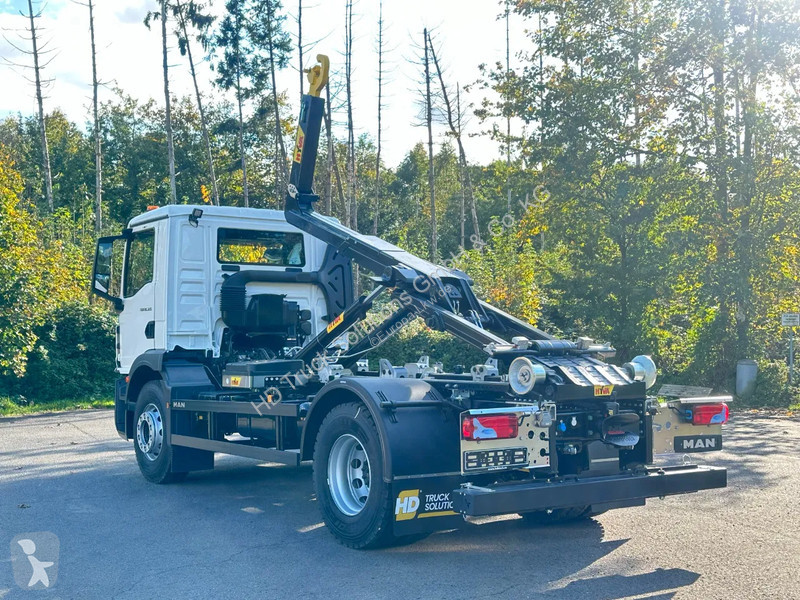 شاحنة MAN TGM TGM 4x2 Hyva 12-45