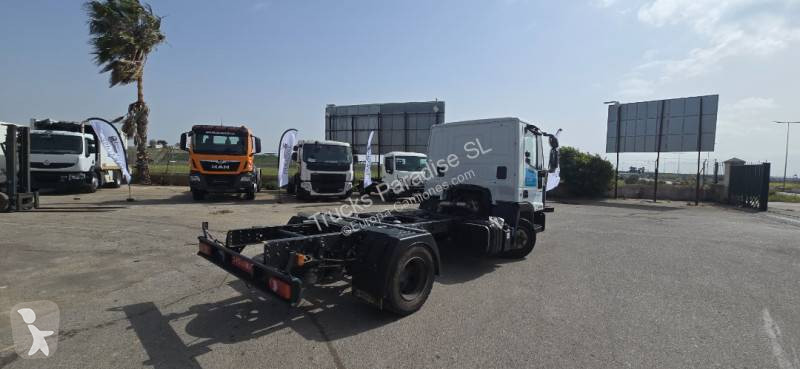 شاحنة Iveco