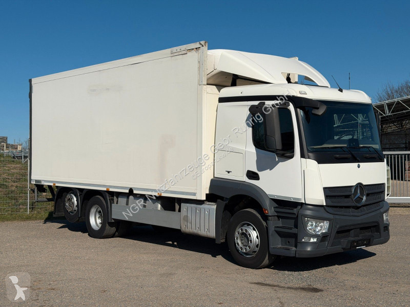 شاحنة Mercedes 2543 MP4 6x2 Thermoking T600R |...