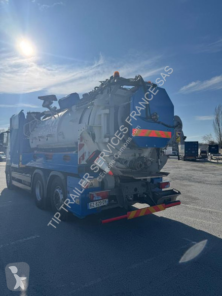 شاحنة MAN Truck Truck Tanker Waste 3 Axles