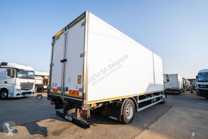 شاحنة Volvo H 290 +CARRIER