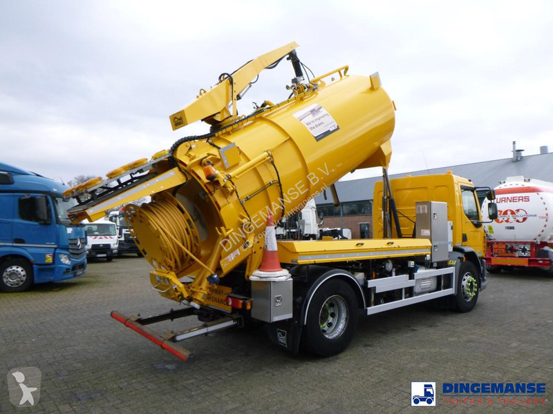 Camión DAF 220 4x2 RHD Whale vacuum tank