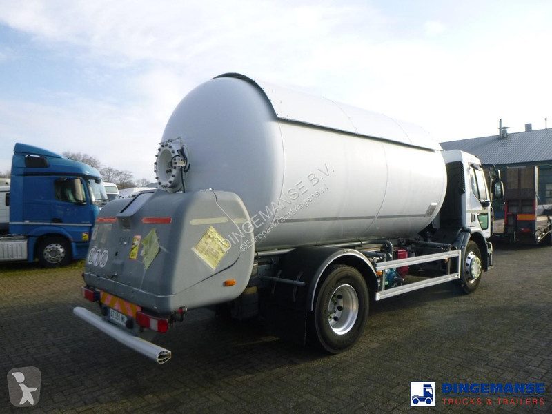 شاحنة Renault 260.19 dxi 4x2 gas tank 19.5 m3