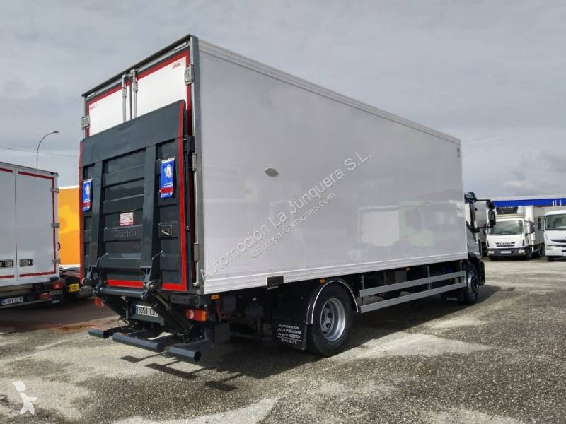 شاحنة Iveco