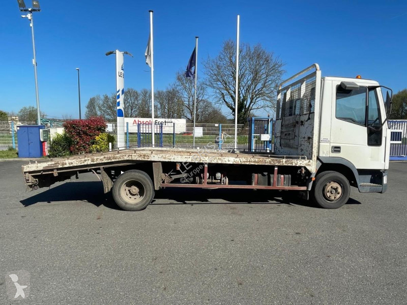 Nosič strojů Iveco EUROCARGO 65E12