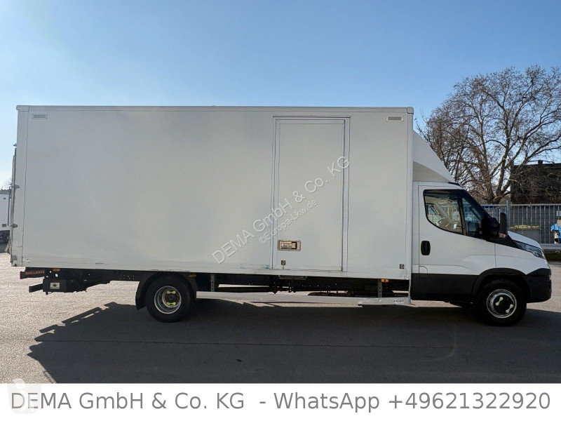 Грузовик Iveco...