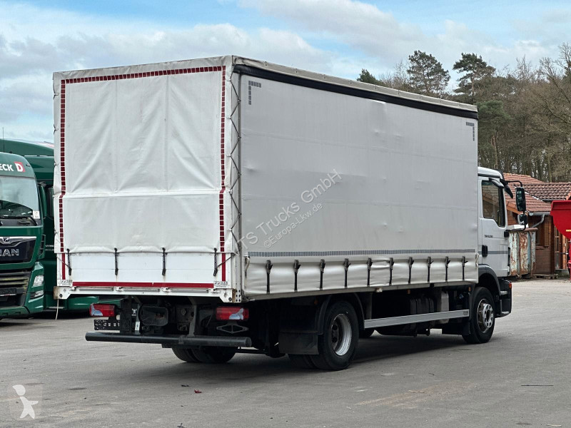 شاحنة MAN 12.250 4x2 BL Curtainsider
