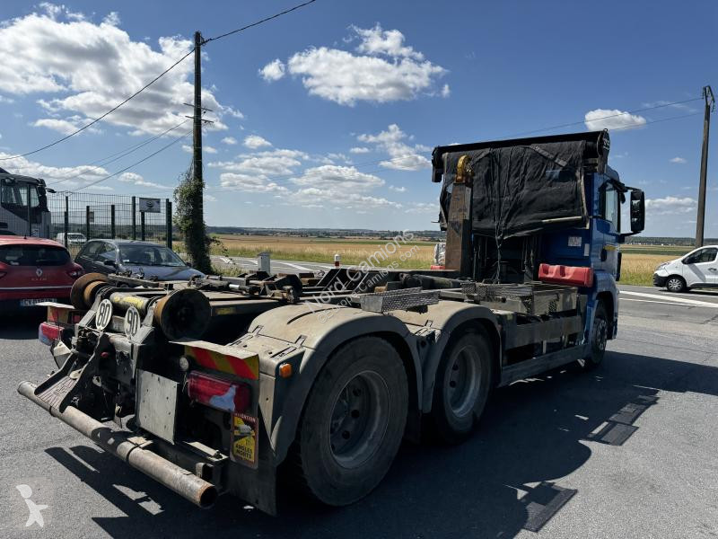 Vrachtwagen MAN 28.400
