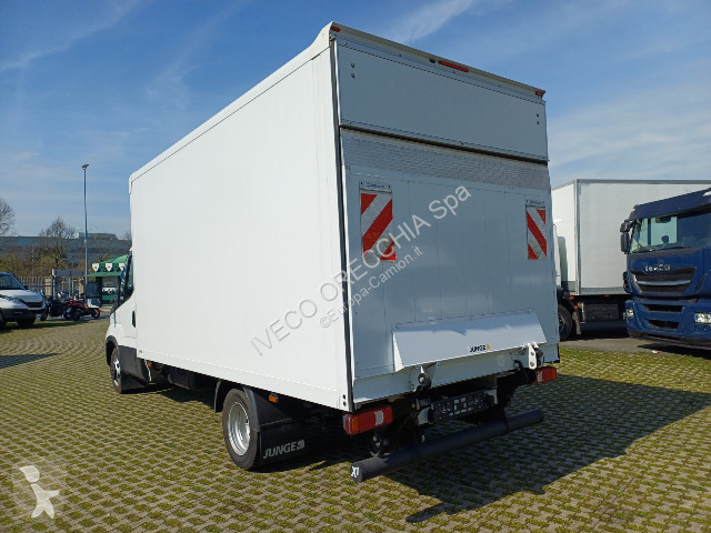 شاحنة Iveco DAILY 35C16 - 4100