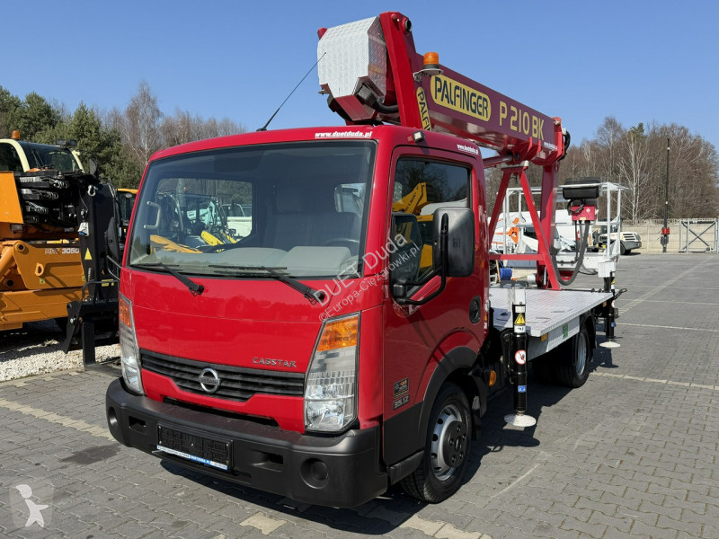 شاحنة Nissan Zwyżka Podnośnik Koszowy PALFINGER...