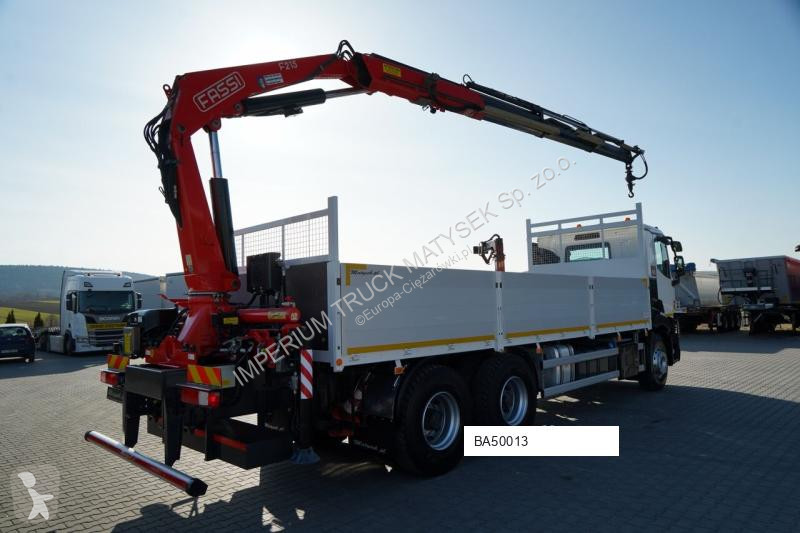 شاحنة Renault F215