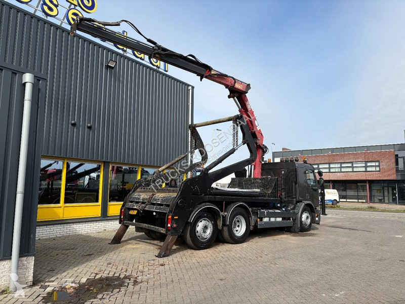 شاحنة Volvo FE 330 + HMF 1680 + 6X2 + CONTAINER...