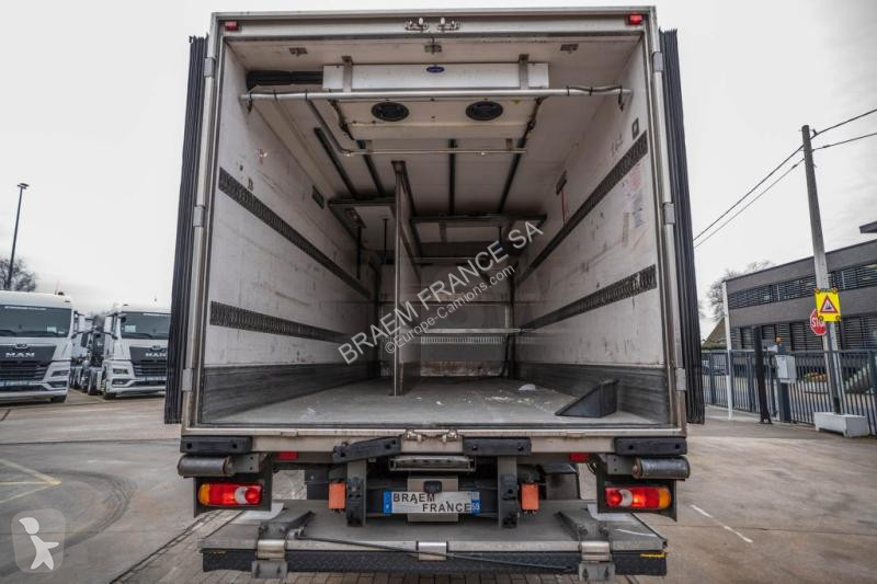 شاحنة Renault MIDLUM (16t) DXI+CARRIER...