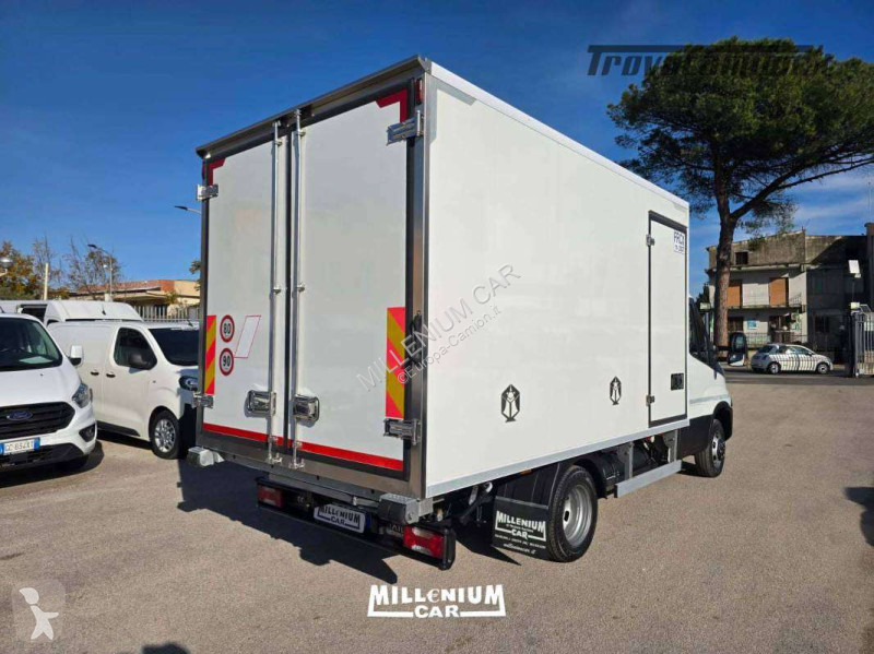 Furgoneta Iveco 50-14 NP CELLA 7 PEDANE FRC