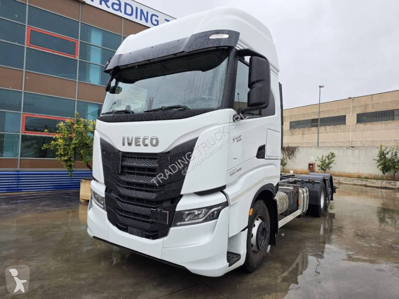 شاحنة Iveco