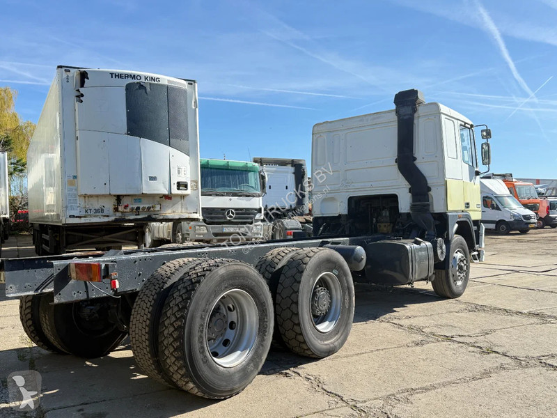 شاحنة DAF 95350 6X2 10 Wheels ZF MANUAL GEARBOX