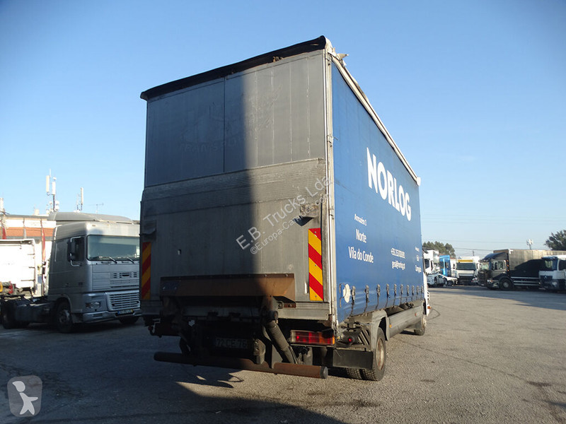 شاحنة Mercedes ATEGO
