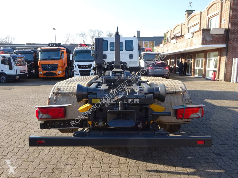 Kamion  AT260S40 6x2 AT260S40 6x2, Lenk-/Liftachse